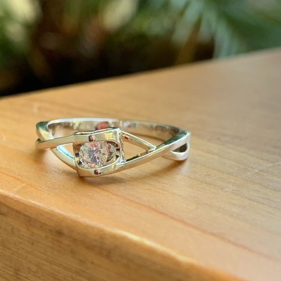 Crystal Zircon Stone Infinite Ring 925 Silver - Picture 5 of 8